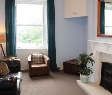 2 bed flat for rent in West End - Photo 4