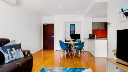 1 Bedroom#302 - Photo 2