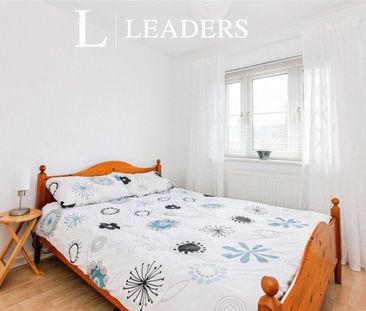 3 bedroom house to rent The Pyke, Rothley, Leicester, Leicestershir... - Photo 2