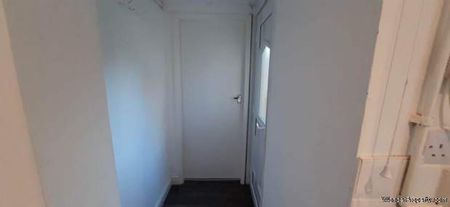 2 bedroom property to rent in Grimsby - Photo 3