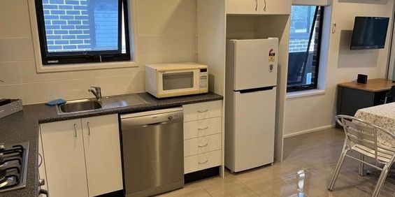 Two Bedroom Granny Flat in Mascot - Photo 3