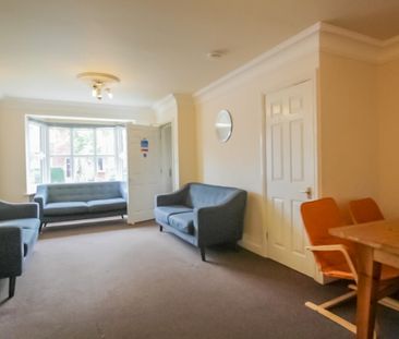 11 Fourth Avenue - Photo 5