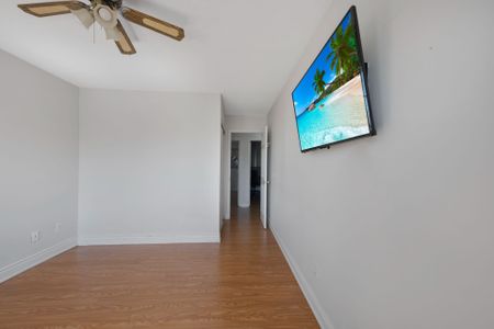 For Lease - 2 Sir Lou Drive Unit# 139, Brampton, Ontario - Photo 3