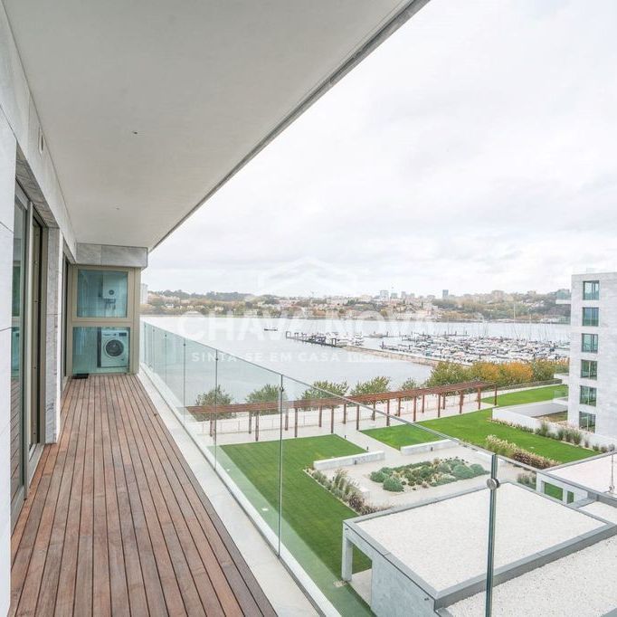 Luxury Flat for rent in Vila Nova de Gaia, Portugal - Photo 1
