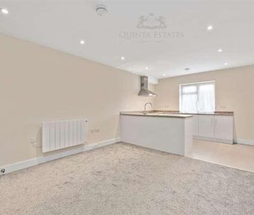 Flat B, - Ongar Road, Brentwood, CM15 - Photo 3
