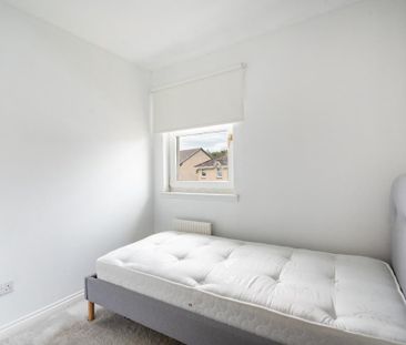 3 bedroom detached house to rent - Photo 5