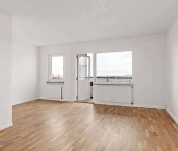 Valstavägen 56 - Photo 1