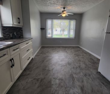 For Lease - 240 Wallace Avenue Unit# Main Floor, Welland, Ontario - Photo 6