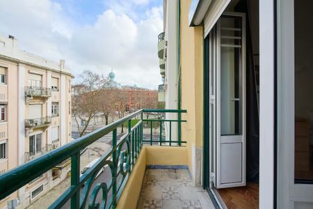 Rua Chaby Pinheiro, Lisbon, Lisbon 1000-078 - Photo 2