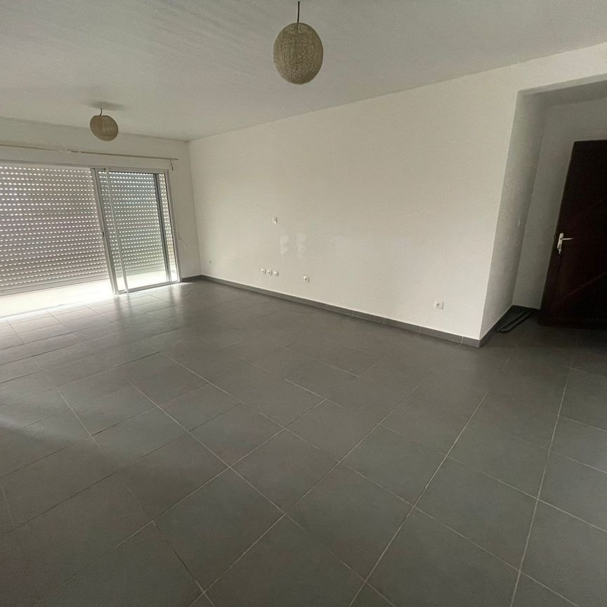 Location Appartement 2 pièces 50m² CAYENNE 97300 - Photo 1