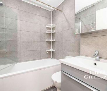 Jasmin Close, Northwood, HA6 - Photo 3