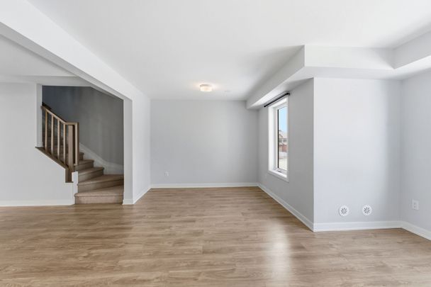 For Lease - 752 Kinstead Private, Stittsville - Munster - Richmond, Ontario - Photo 1