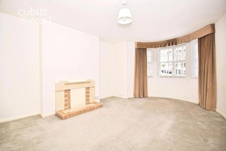 1 bedroom ground floor flat to rent - Photo 4