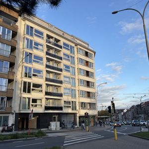 - GENT - Tweeslaapkamerappartement met terras - Photo 2