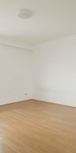 Modern & Convenient Studio Apartment &ast;&ast; Available 05&sol;11&sol;24 &ast;&ast; - Photo 3