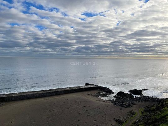 Telde, Canary Islands - Photo 1