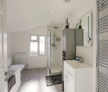 2 bedroom terraced house to rent - Photo 5