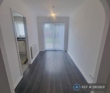 3 bedroom detached house to rent - Photo 6