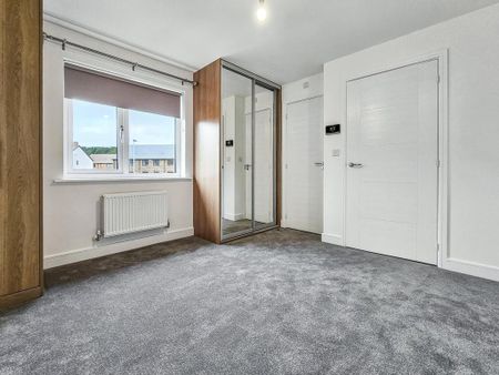 3 bedroom detached house to rent - Photo 5