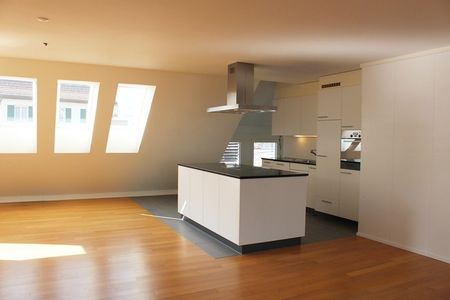 Maisonettewohnung in Volketswil - Photo 3