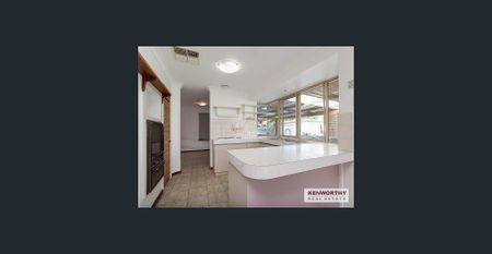 Three Bedroom Home - Photo 5