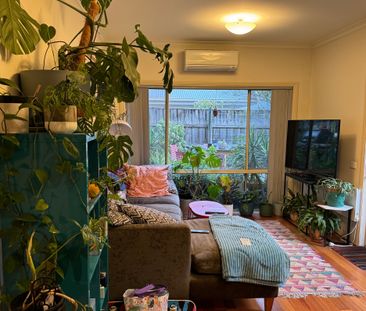 Abbotsford - Photo 3