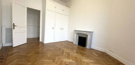 Location Appartement T5 - Photo 2