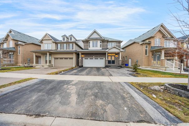 For Lease - 112 Longboat Run Unit# Main, Brantford, Ontario - Photo 1