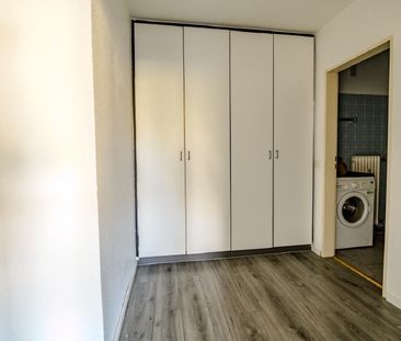 Bilk:Top 1Zi-Appartement mit riesigem Balkon & Pantry Küche - Foto 1