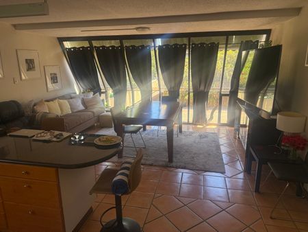 South Perth - Photo 5