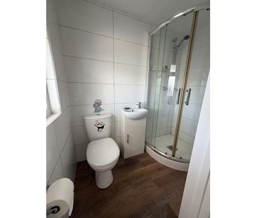 2 bedroom maisonette to rent - Photo 3