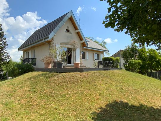 Charming house near customs - ideal for family - Photo 1