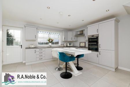 25 The Olde Fairways Cresent, Fivemiletown, BT75 0TG - Photo 3