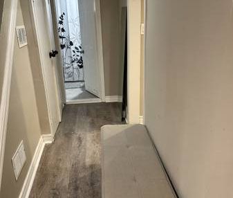 1+Den (or 2BR) $1800 Utilities Included - Photo 3