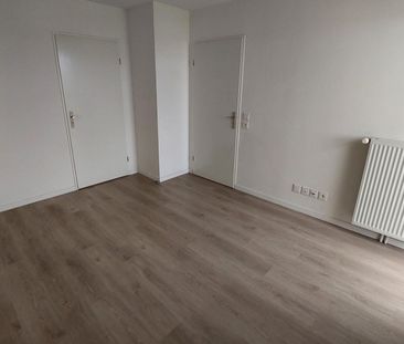 location Appartement T2 DE 38.55m² À POISSY - Photo 5