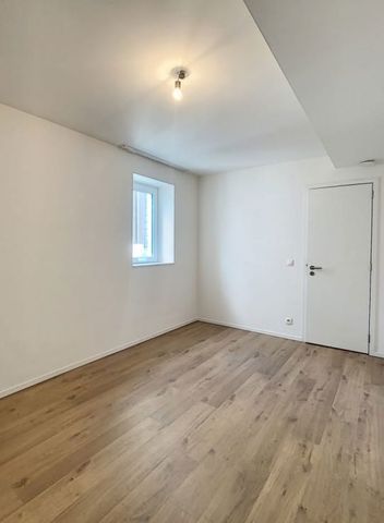 Appartement te huur - Photo 2