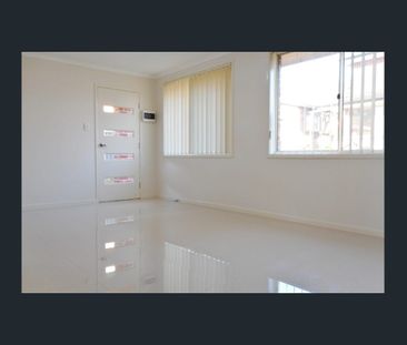 Two bedroom granny flat in a superb location. - Photo 1