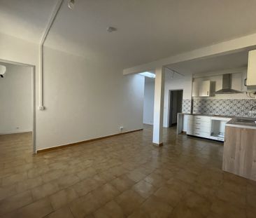 Location Appartement 2 pièces 47m² AUBAGNE 13400 - Photo 6