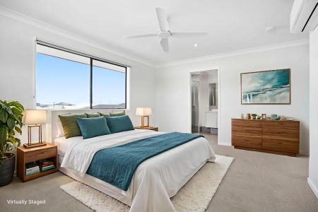 Elegant Family Haven in Harmony - Photo 4