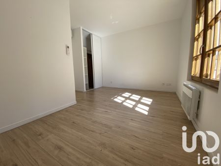 Appartement 3 pièces de 78 m² à Aramon (30390) - Photo 2