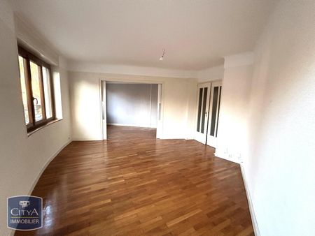 Location Appartement 4 pièces 71m² CHAMBERY 73000 - Photo 2