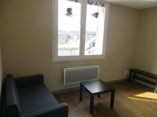 Location Appartement 2 pièces Meublé 28m² EGLETONS 19300 - Photo 1