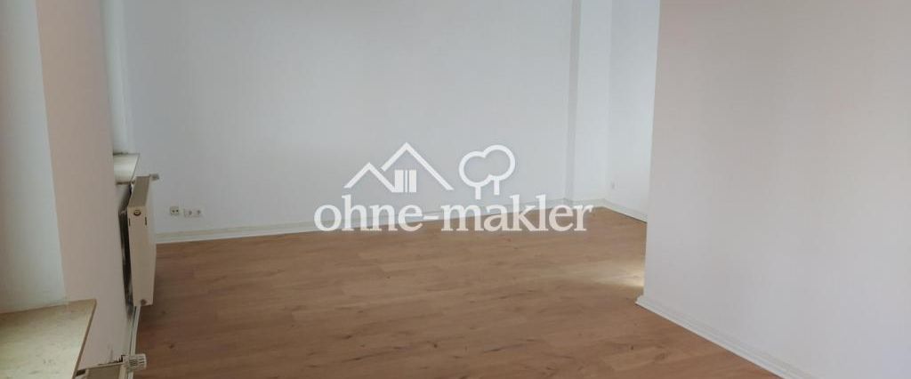 Helle und renovierte 2 Zimmer Wohnung - Foto 1