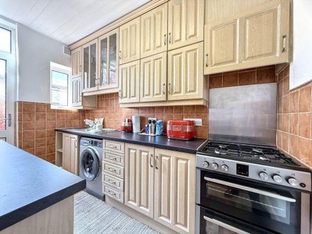 Leaholme Terrace, Blackhall Colliery, Hartlepool, Durham, TS27 4AB - Photo 4