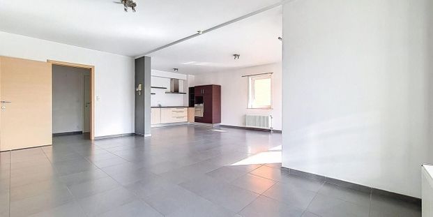 Appartement te huur in Herseaux voor € 850 met 2 slaapkamers - Photo 1