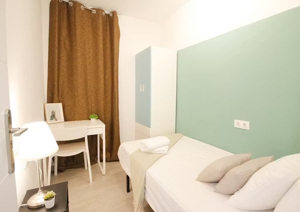 Gran Via de les Corts Catalanes, Barcelona, Catalonia 08013