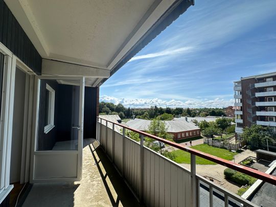 Skaragatan 100-2 rok(lgh 1302) - Photo 1