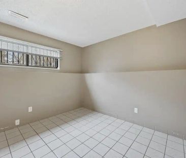 352 Whitefield Drive NE — Main - Photo 6