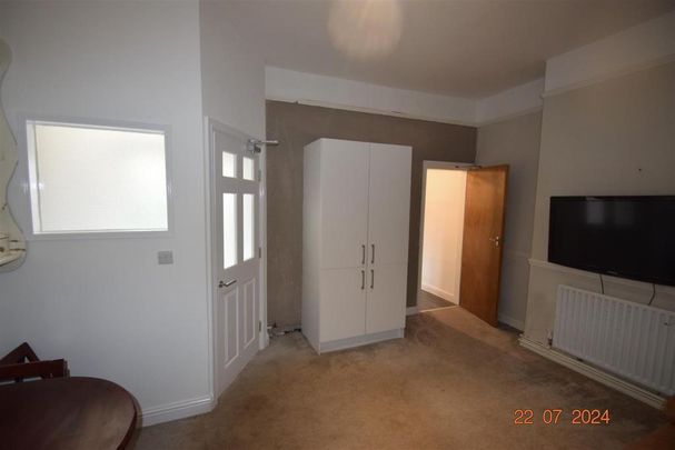 4 bedroom house to rent - Photo 1