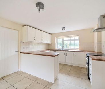 4 bedroom detached house to rent - Photo 5